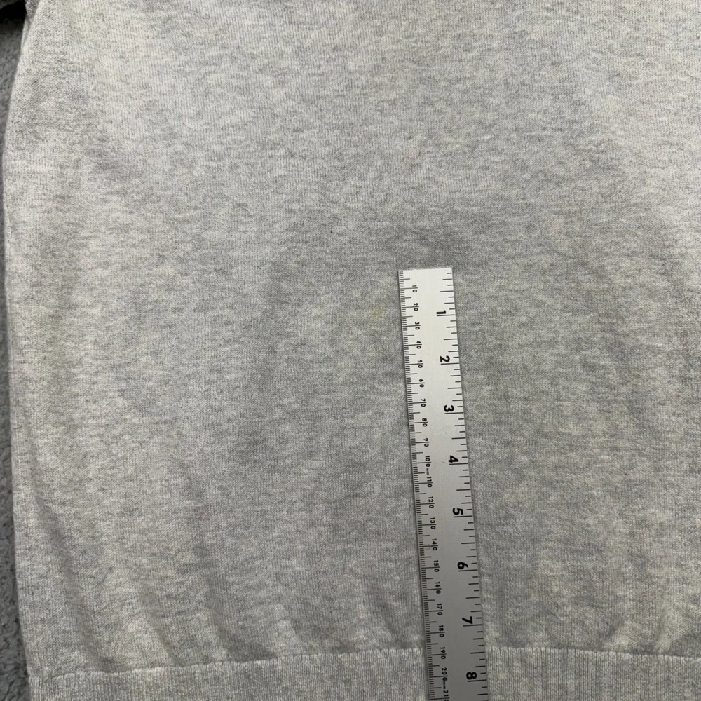 Banana Republic 687987-01 Mens Large 90/10 Cotton Cashmere 3 Button Gray Sweater